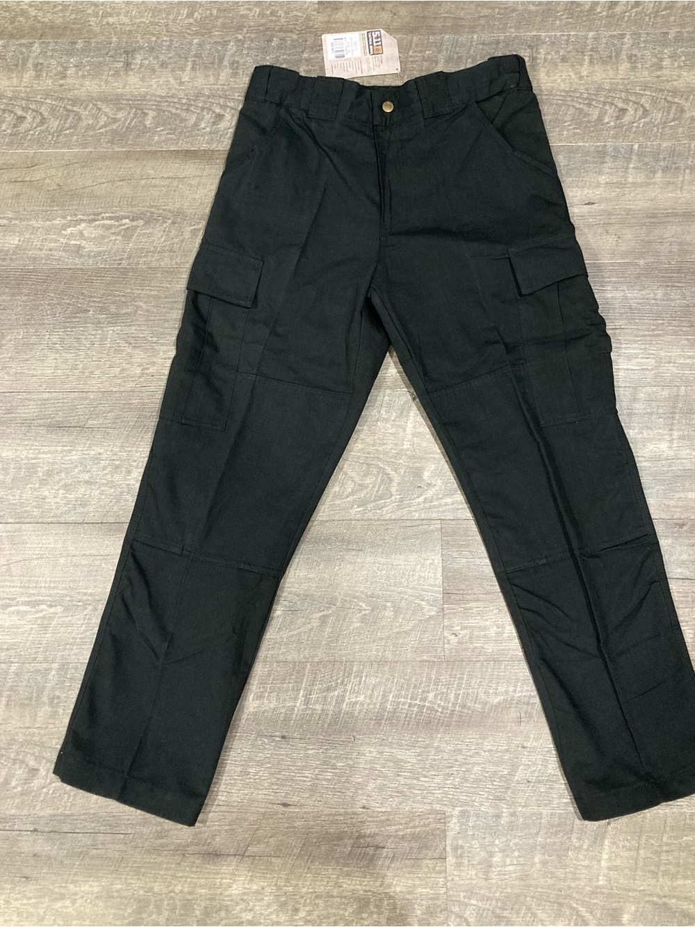 NWT 5.11 Tactical black utility cargo pants size 34 multi pockets